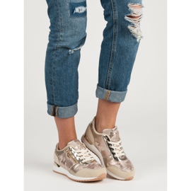 Sports shoes with a decorative zipper yellow pink 1