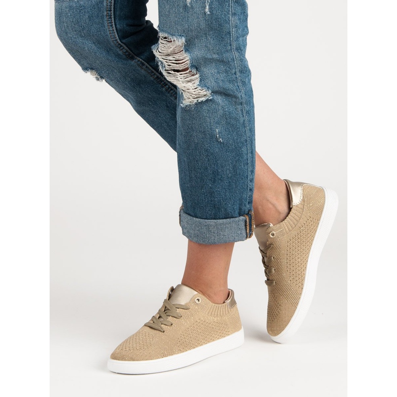 Comfortable Sports Shoes yellow 2