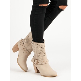 Mazzoni Openwork boots brown 1 Mazzoni Openwork boots brown 1