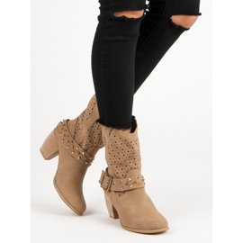 Mazzoni Openwork Booties On The Post brown 2