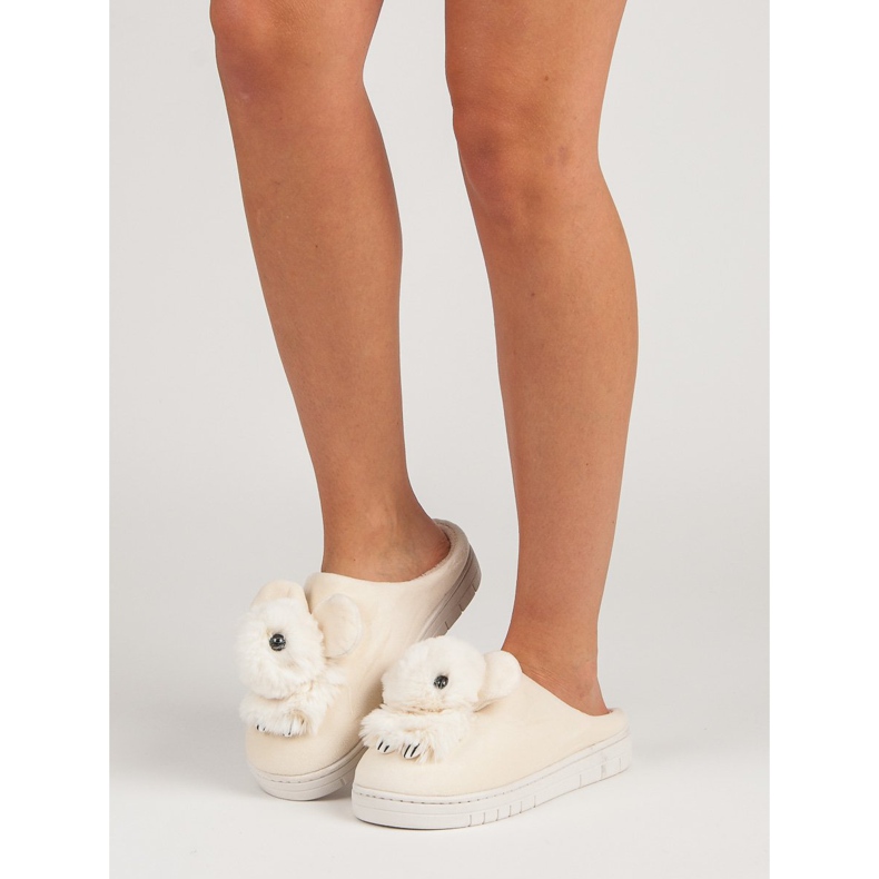 Comfortable slippers brown 1