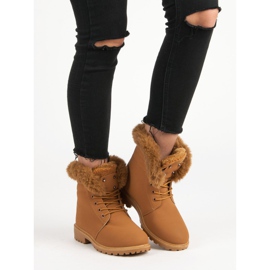 Camel Trappers With Fur brown 1