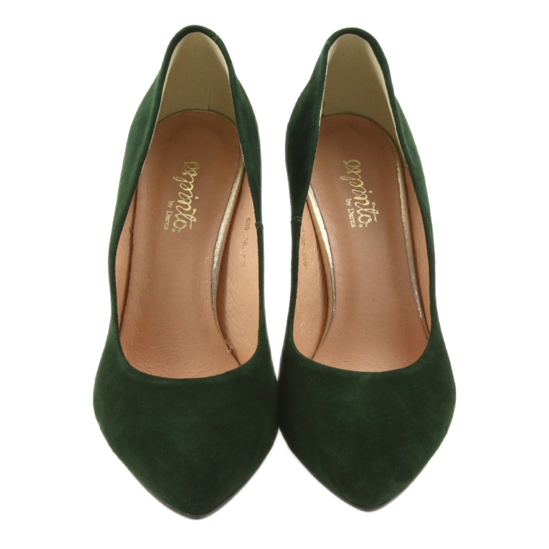 Green pumps on the Espinto 689 post 3