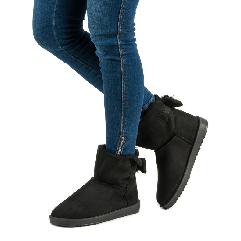 Black Mukluki With A Bow 1