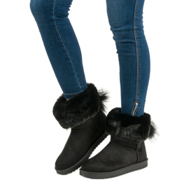 Black Snow Boots With Fur 1