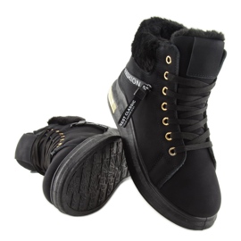 Black insulated sneakers W19-25 Black 1