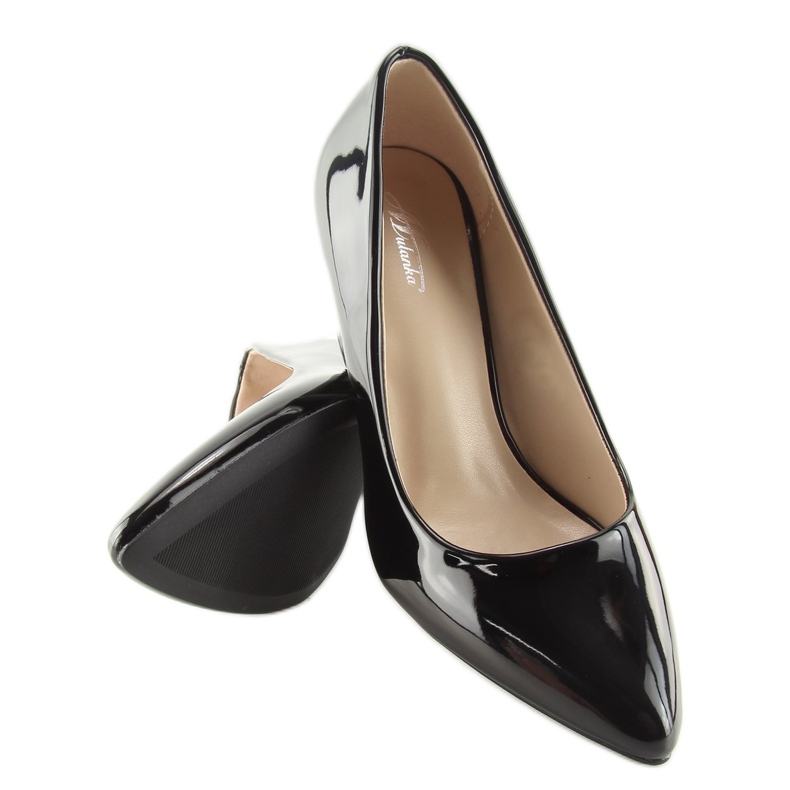 Pumps with wide heels black B-58 Black 1