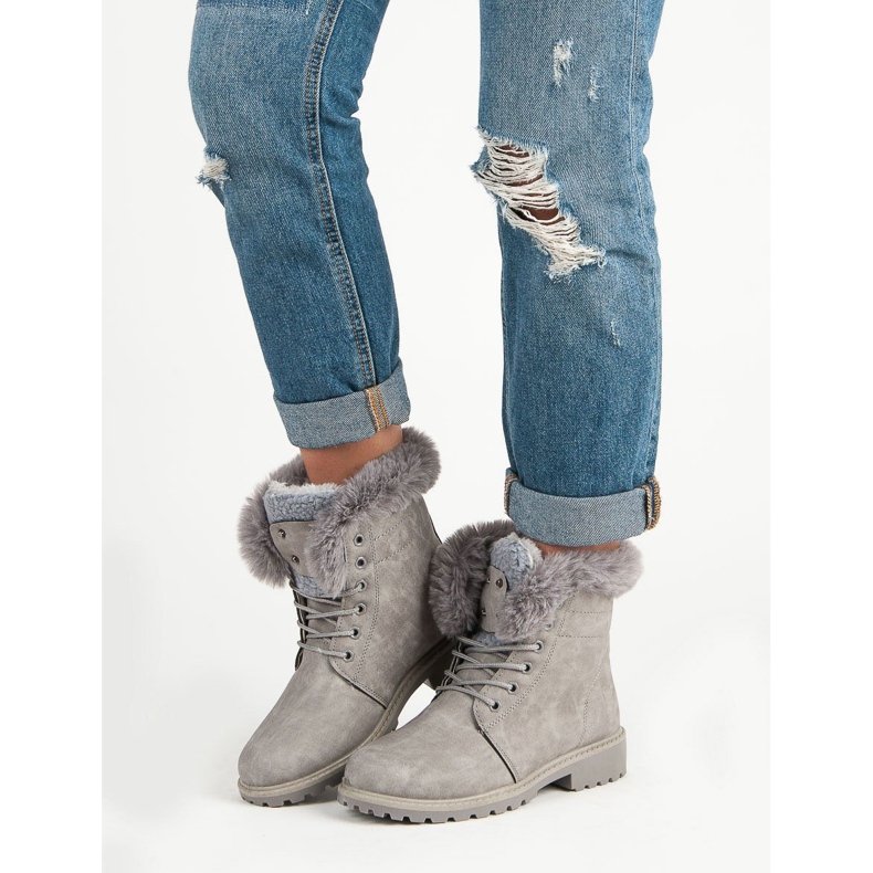 Light gray trappers with fur grey 1