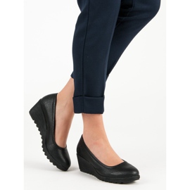 J. Star Wedge Pumps black 1