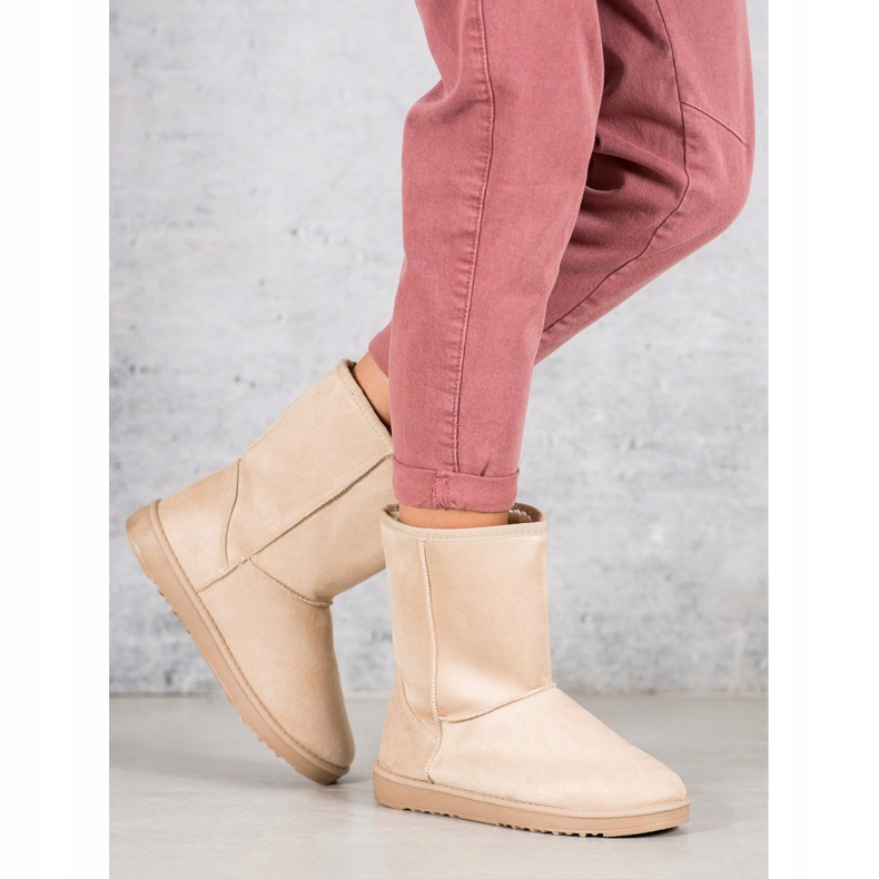 Classic Mukluki beige 2