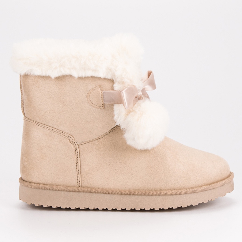 Fashionable Beige Mukluki 2