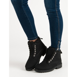 Classic black hiking boots 1 Classic black hiking boots 1