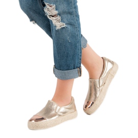 Fashionable Golden Sneakers 2