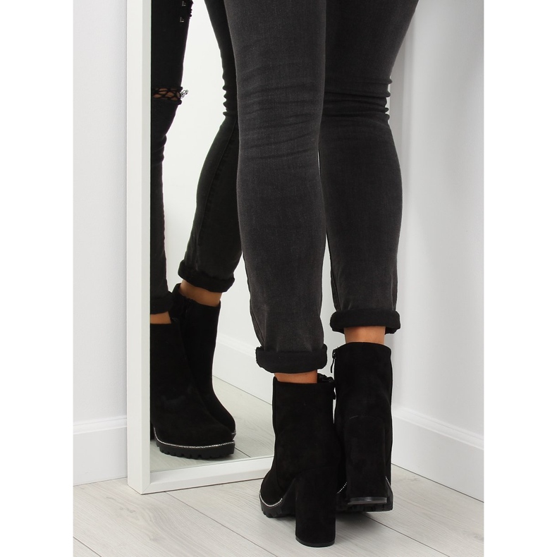 Black high-heeled boots 58-581 Black 1