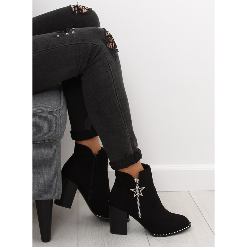 Boots on a stable heel black 8576-2 Black 1