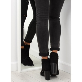 Boots on a stable heel black 8576-2 Black 2