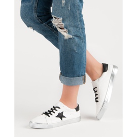 Stylish Low Sneakers white black grey 2