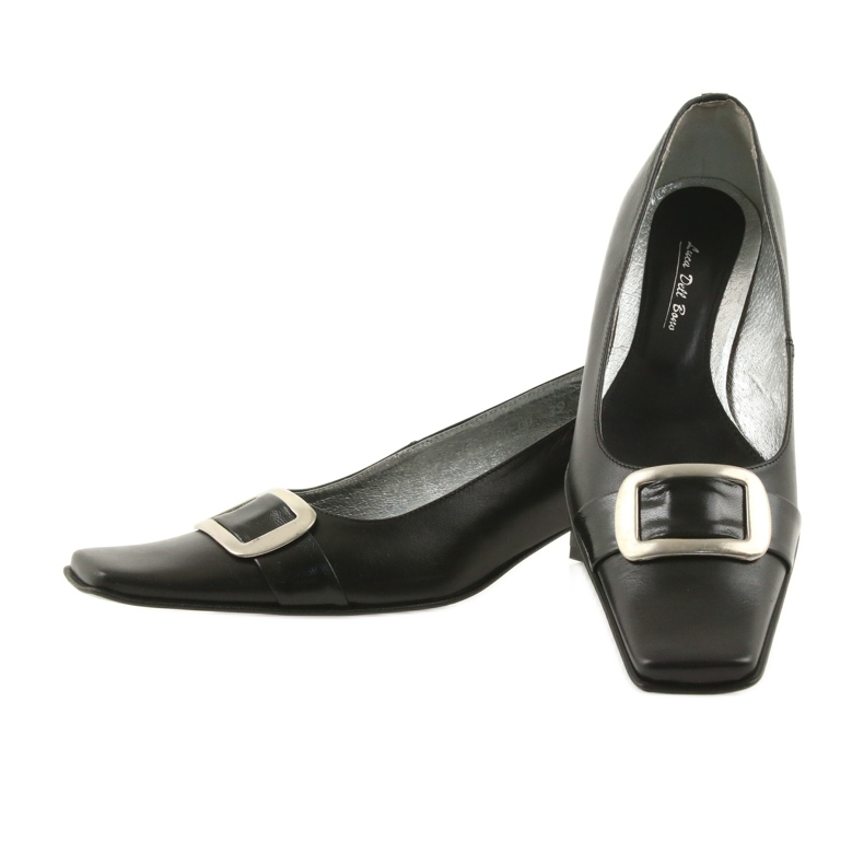 Leather pumps black 2