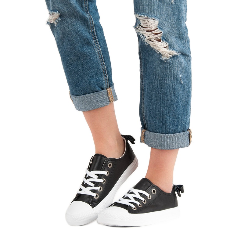 Black Low Sneakers 2