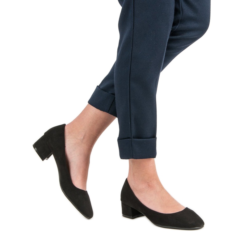 Queentina Flat Heel Pumps black 2