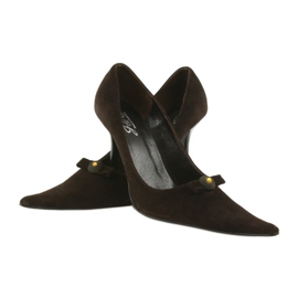 Leather pumps brown 3 Leather pumps brown 3