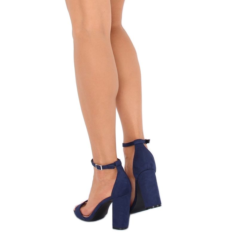 Sandals on the post navy blue Y2385-27 Navy 2