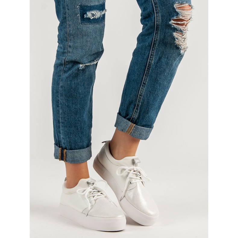 Slip-on sneakers white 1