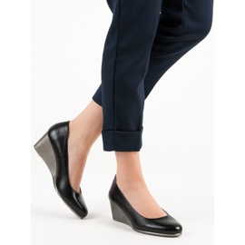 Classic Pumps On The VINCEZA Wedge black 2