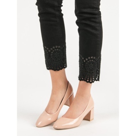Diamantique Lacquered Pumps On A Pillar beige 2