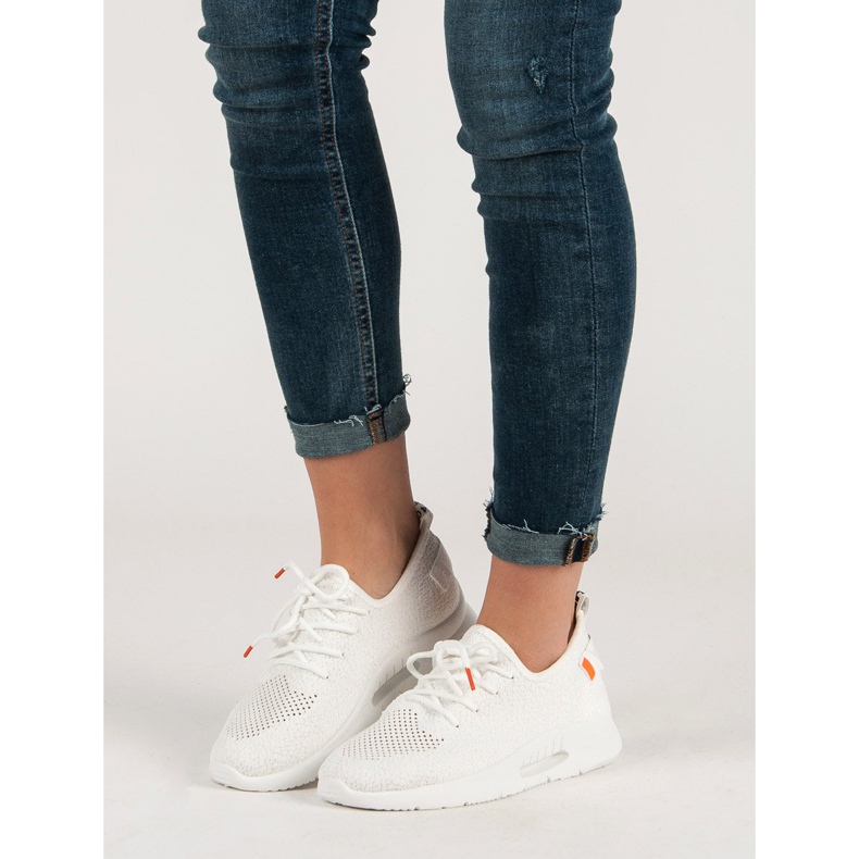 Airy Sports Shoes white 2