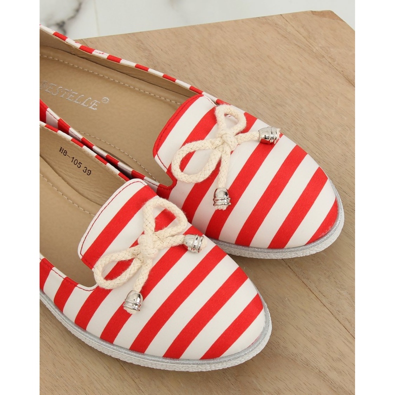 Slip-on in white and red stripes H8-105 Red 1