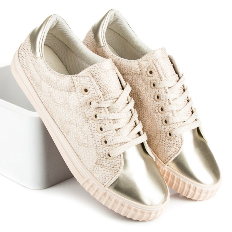 Sneakers With Shiny Toe brown 2