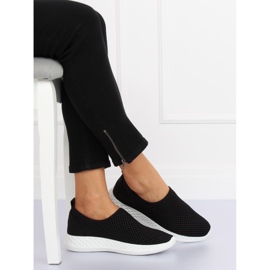 Black NB270P Black sports shoes 1