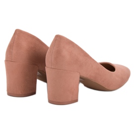 Ideal Shoes Powder Pumps On A Pillar pink 1