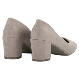 Ideal Shoes Gray Pumps On A Pillar grey 1