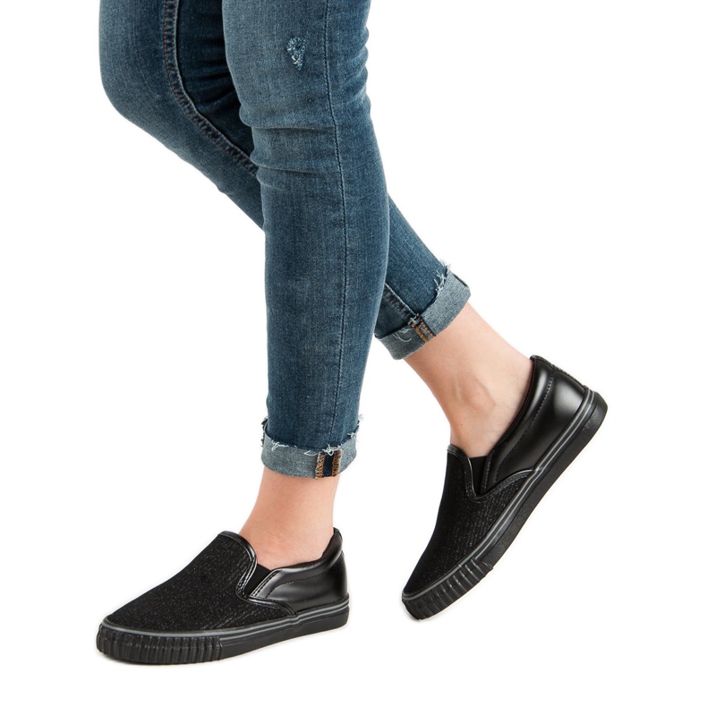 Muto Black Slip On Sneakers 2