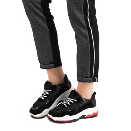 Small Swan Sneakers On The Platform black 1