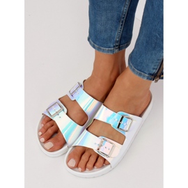 White BG28P White gasoline slippers 1