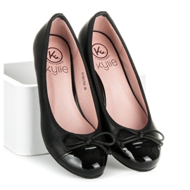 Kylie Wedge Pumps black 2 Kylie Wedge Pumps black 2