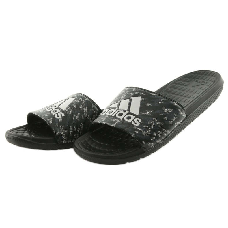 Adidas Voloomix BB7400 slippers black grey 3 Adidas Voloomix BB7400 slippers black grey 3