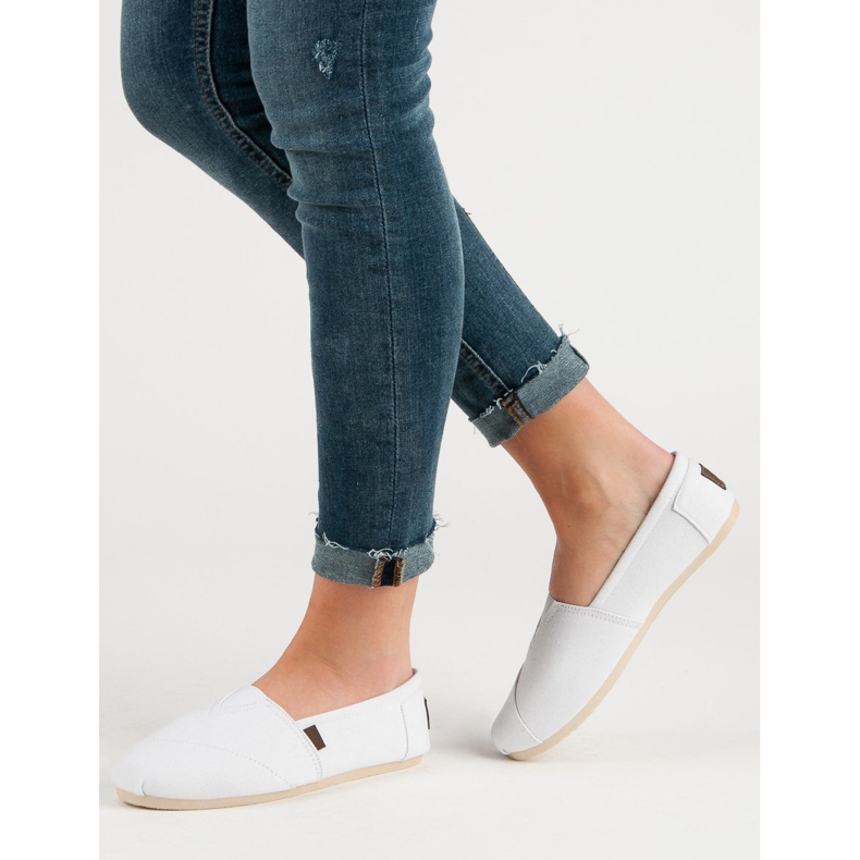 Classic White Slipons 2