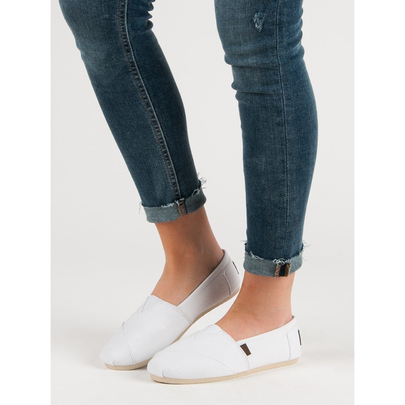 Classic White Slipons 1