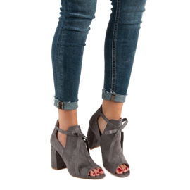 Vinceza Built Sandals On A Bar grey 1