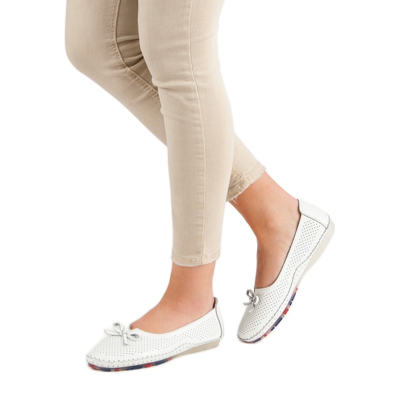 VINCEZA openwork leather ballerinas white 2