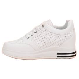 Fashionable White Sneakers 1