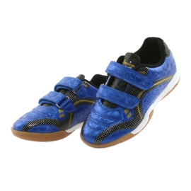 American Club Royal indoor sports hall black blue yellow 3