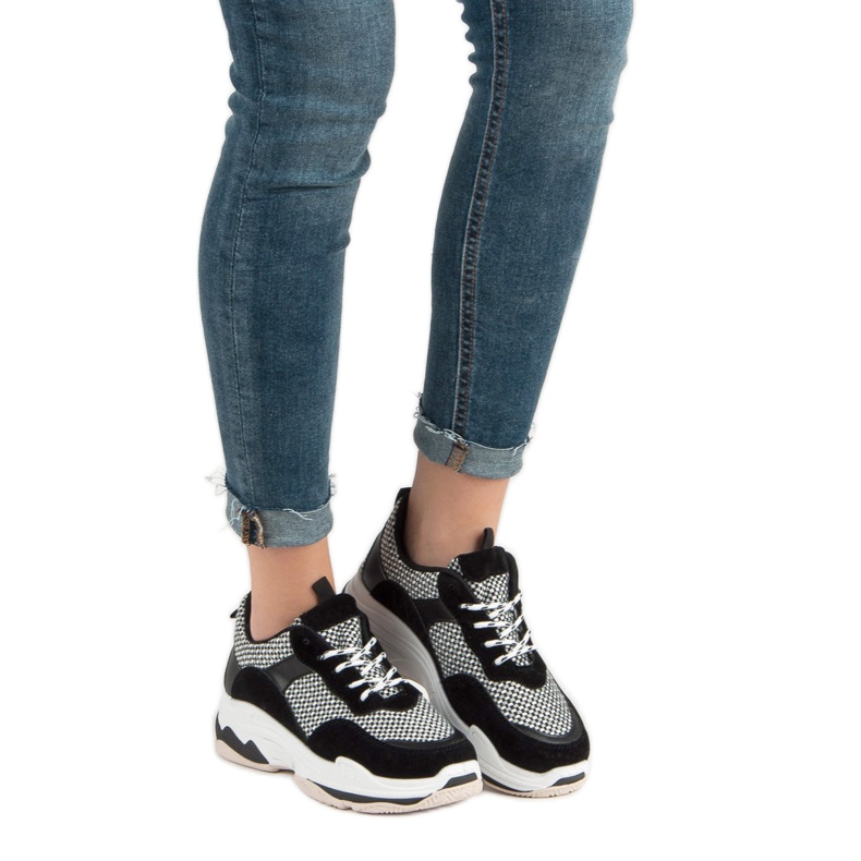 Kylie Sneakers On The Platform black 1