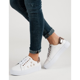 Filippo Leather Sport Shoes With Flowers white 2