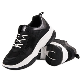 Kylie Fashionable Black Sneakers 2