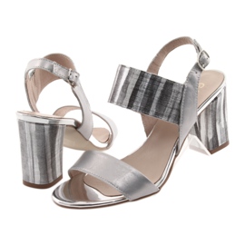 Women's sandals on the Gamis 3390 post silver grey 4